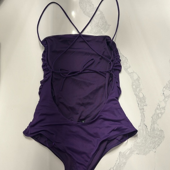 NWB Dynamite purple ruched open back bodysuit - Picture 3 of 3